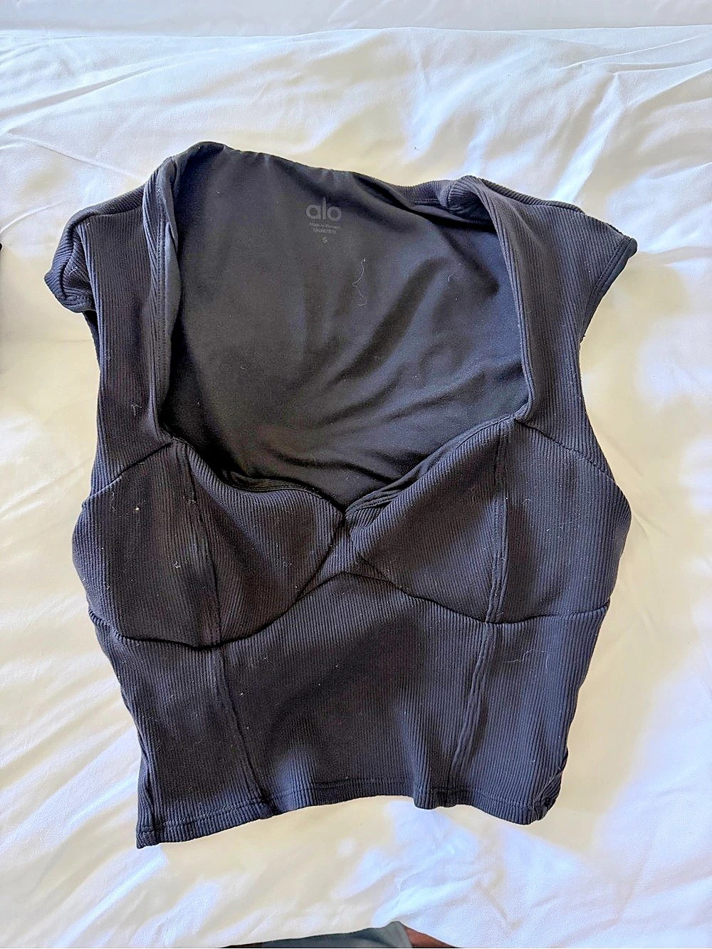 Alo Crop Top Black Size Small